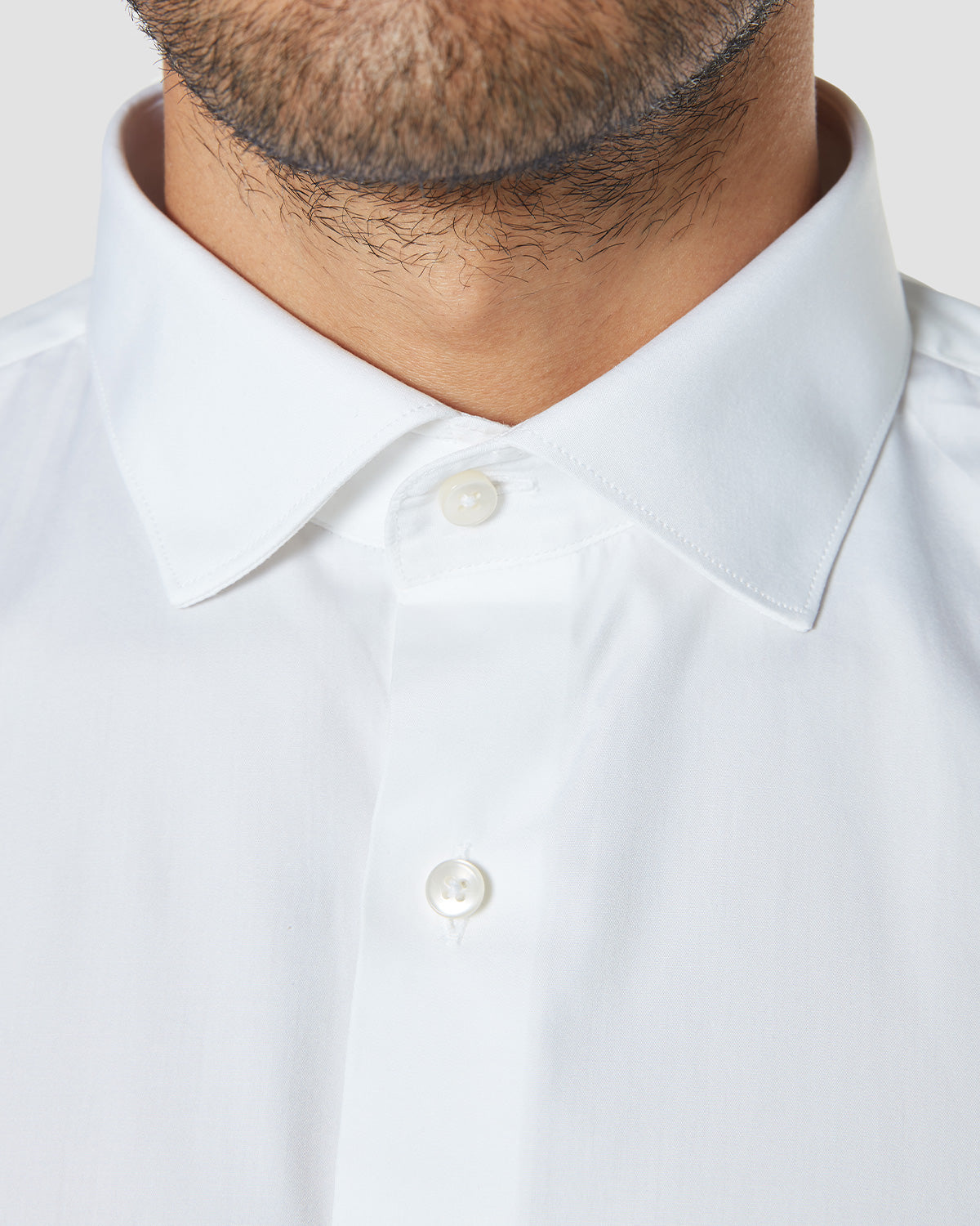 Soktas 3-Button Cuff Shirt - White